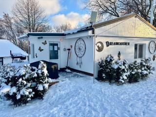 Cozy little Dreamcatcher jacuzzi incl - 0