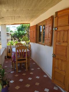 Charmante petite maison toute équipée - 1