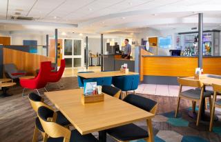Holiday Inn Express Peterborough by IHG - Peterborough - 1