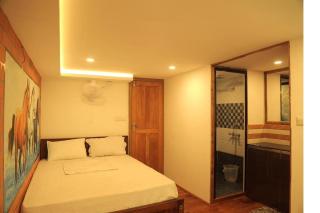 Vembanad Houseboat - Kumarakom - 0