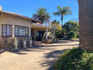 Palm Inn Guest House - 0