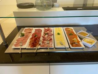 BlueBird Bed & Breakfast - 2