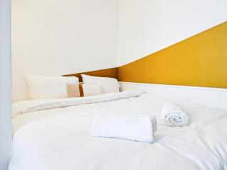 Luxury Flat with balcony near Arc de Triomphe - 1