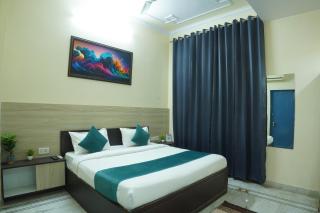 Hotel Silver Stay - 0