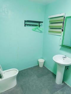 Divine's Cabin, Fully Airconditioned! - Tacondo - 3