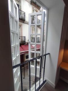 L1 - Disfruta en Os Vinos a dos pasos de la catedral - 9