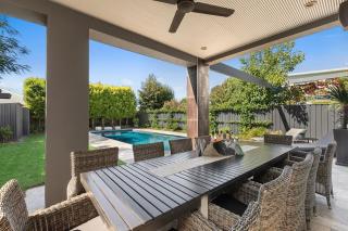 Lakehouse with Jetty & Pool - Yarrawonga - 4