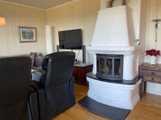 Family-Friendly Retreat with Fireplace and Balcony - Beitostøl - 7