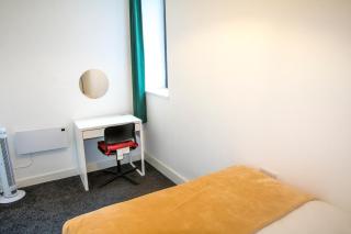 2 Bedroom Flat-Free Parking - Manchester - 3