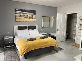 Beautiful solar powered apartment - George - 3