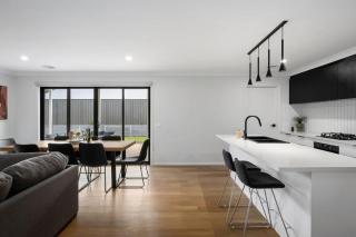 Albury Oasis - Thurgoona - 4
