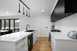 Albury Oasis - Thurgoona - 3