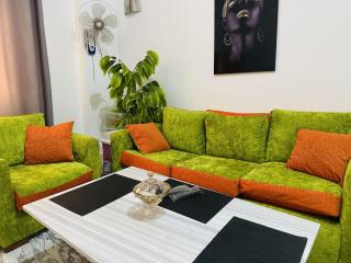 Angie House Embassy area with wi fi - 8