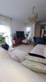 Entre Paris et Disney Chambre pour femme exclusivement - Champigny-sur-Marne - 0