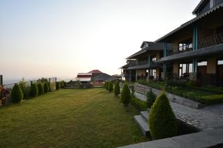 Tiaraa Jujurana Resort & Spa - Dharmsāla - 2