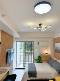 Studio Suite at Fairway Terraces near NAIA T3 - Manila - 8