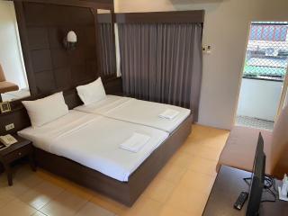 RAJATA Hotel โรงแรมรัชตะ - Banguecoque - 3