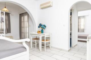 Depis studios - Naxos Chora - 4