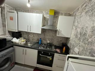 Beautiful 1 private bedroom in a shared 3-bedroom apartment minutes walk from Bethnal Green - Londra - 6