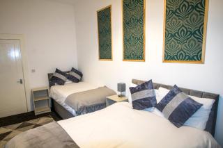 Cozy and Charming - 1 Bedroom Apartment - Free Parking, Transit links, Close to Stadiums - 3