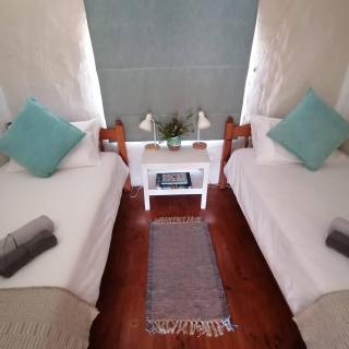 Crafters Cottage - The Crags - 1