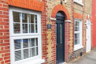 Driftwood House - Luxury Dog-Friendly Townhouse in Cowes, Steps from Marina - Cowes - 5