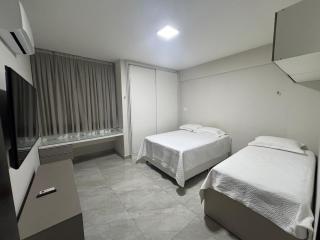 Apt a 100mt da praia, Fest Verão e Lovina - 2