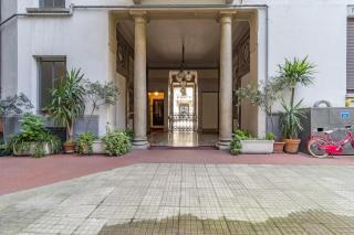 Stradivarius House - Carozzi Apartments - Milan - 3