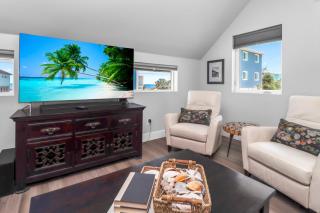 Sugar Sand Cottage A by Pristine Properties Vacation Rentals - Mexico Beach - 6