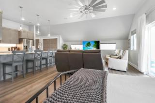 Sugar Sand Cottage A by Pristine Properties Vacation Rentals - Mexico Beach - 2