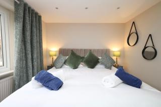 Sunnybrook - Cranleigh - 2