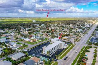 Spectacular Ocean View STEPS from the Beach and Pool! 4th Floor Studio! - 6