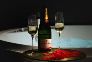 Luxury Suite Romantic Getaway with Jacuzzi - Castres - 3
