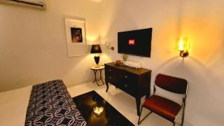 Modern Nest Studio Apartment - Lahore - 5