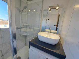 Appartement 2 pièces mezzanine climatisé avec piscine et parking privé à Marseillan - FR-1-326-789 - Marseillan - 2