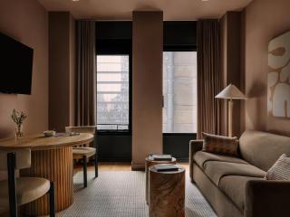 Sonder Onterie - Chicago - 1