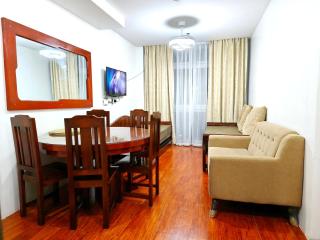 Grandview Residences by Vilma-unit 204 near Burnham Park - 4