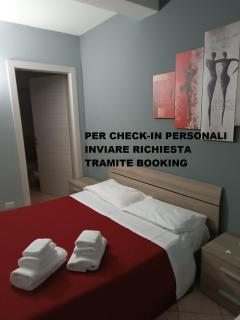 HOTEL DED 1 CHECKIN a RICHIESTA - Parma - 5