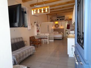 Aggelikis traditional house - 3