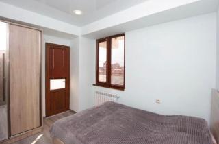 Appartaments in the Center of Yerevan with a balcony - 8