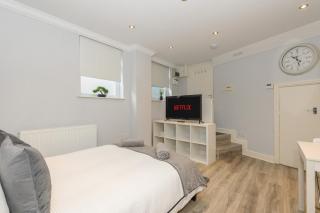 Boutique Flat In Huddersfield Town Centre - Huddersfield - 0