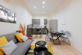 L'Appart Chic - Terrasse - Proche Lyon & tram - Villeurbanne - 0