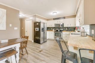5 Mi to West Point Lake Group Getaway Near Town - La Grange - 5