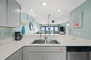 Commodore Resort #507 by Book That Condo - Panama City Beach - 1