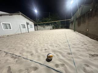 Casa com quadra de areia - 2