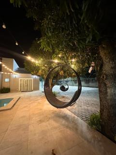 Casa com quadra de areia - 1