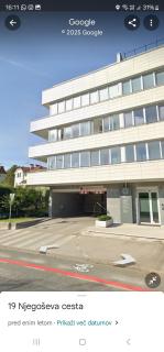 Attractive Njegoševa Apartment with a Balcony - Ljubljana - 9