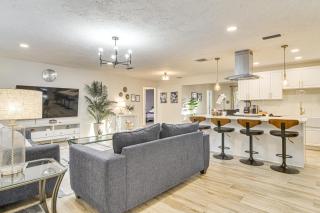 Centrally Located Coastal Largo Escape with Patio! - Largo - 8