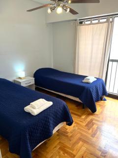 Amplio, moderno y céntrico. Departamento en Plaza Independencia - 1