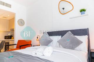 Bloomfields Modern Stu In Waters Edge Yas Island - 7